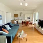 Apartmán And Split